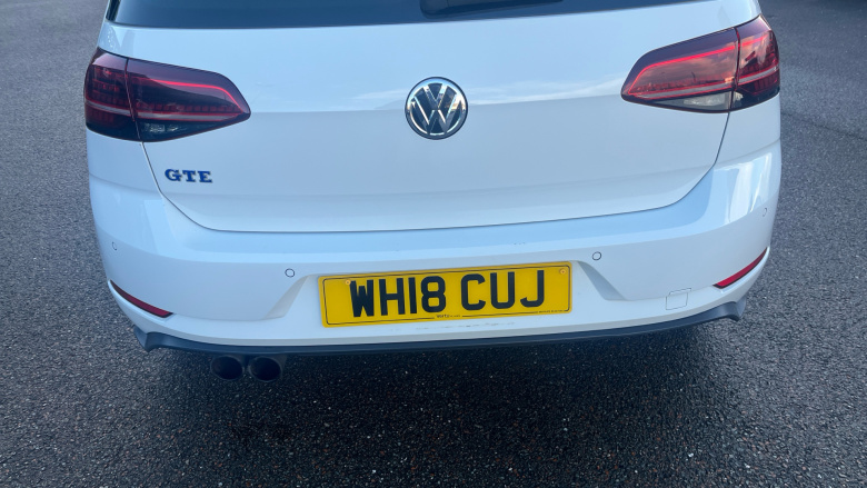 Volkswagen Golf 1.4 TSI GTE Advance 5dr DSG Hatchback